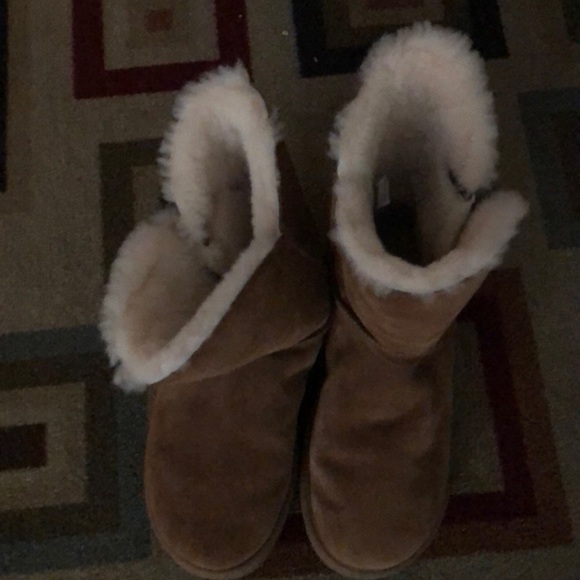 cheap uggs size 10